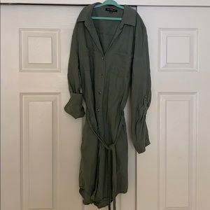 Velvet Heart olive green button up dress